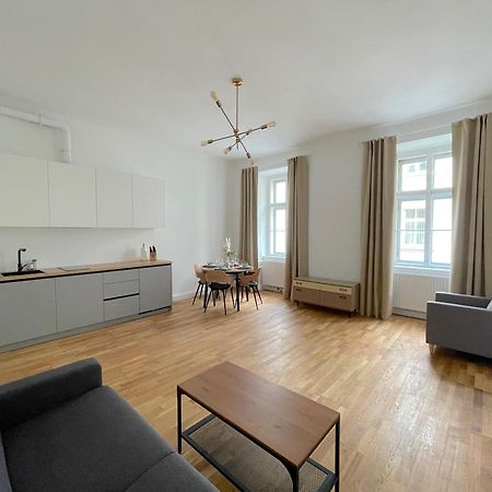 Authentic Apartment Near The City Centre Vienna Esterno foto